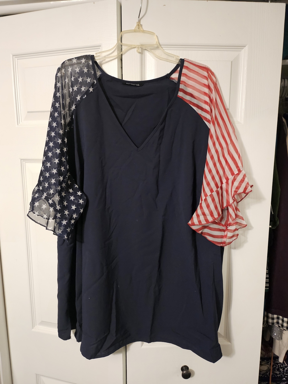 BloomChic Navy V-Neck Top with Star & Stripe Sheer Sleeves Size 28